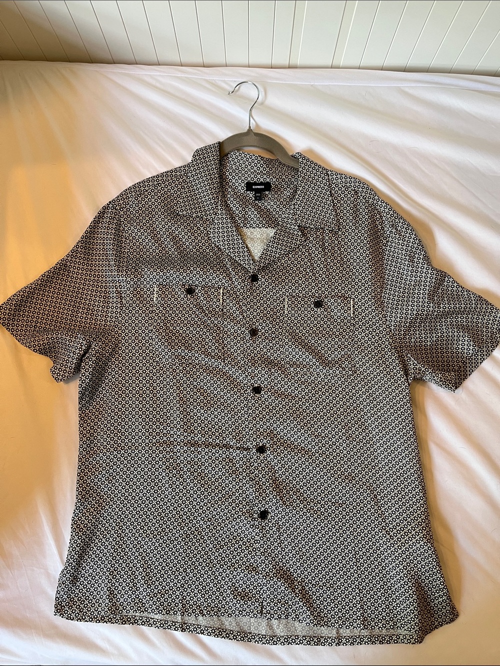 Express Resort Shirt - Black and White Geometric Short-Sleeve Button-Up